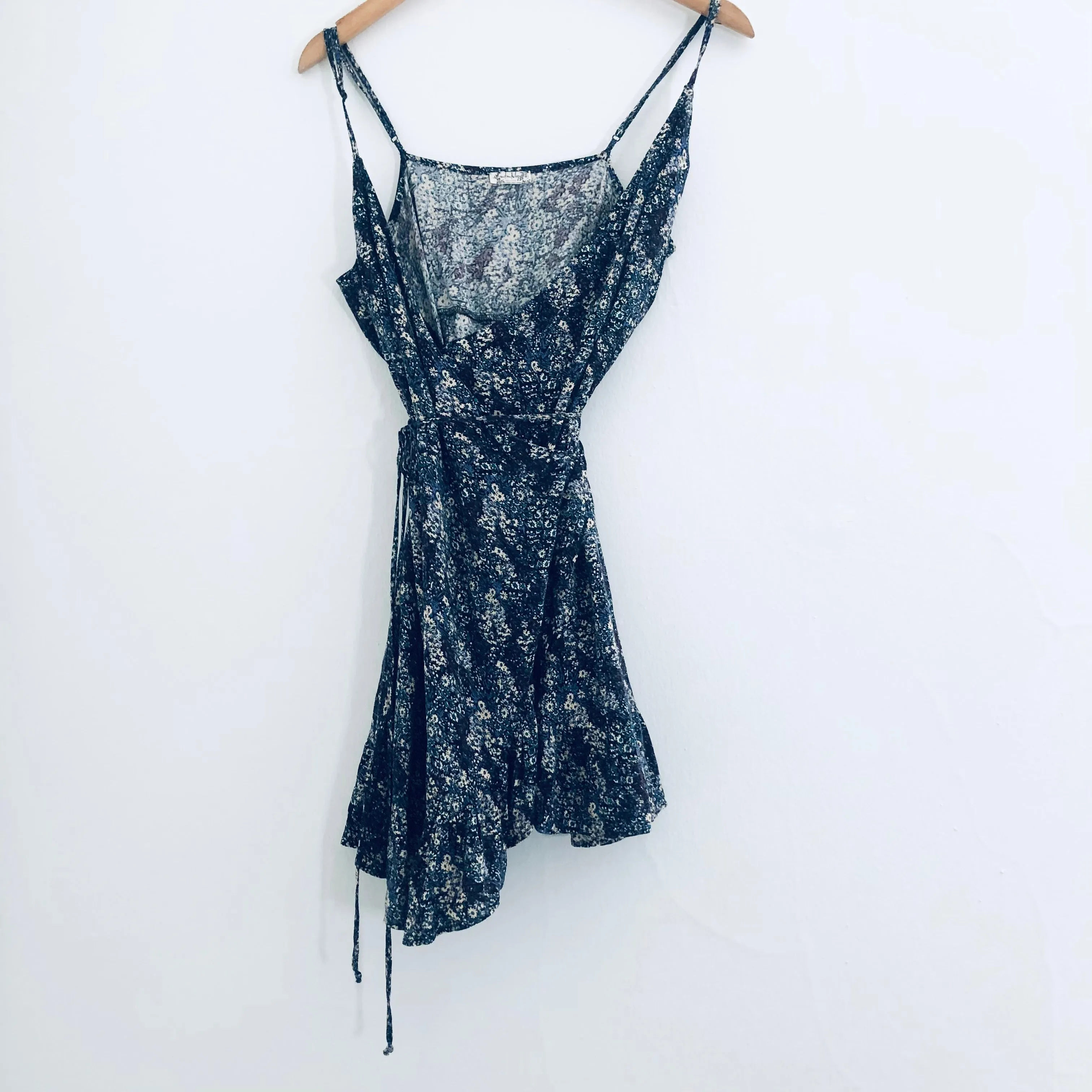 Free People Wrap Dress Ruffled Edge Size Small