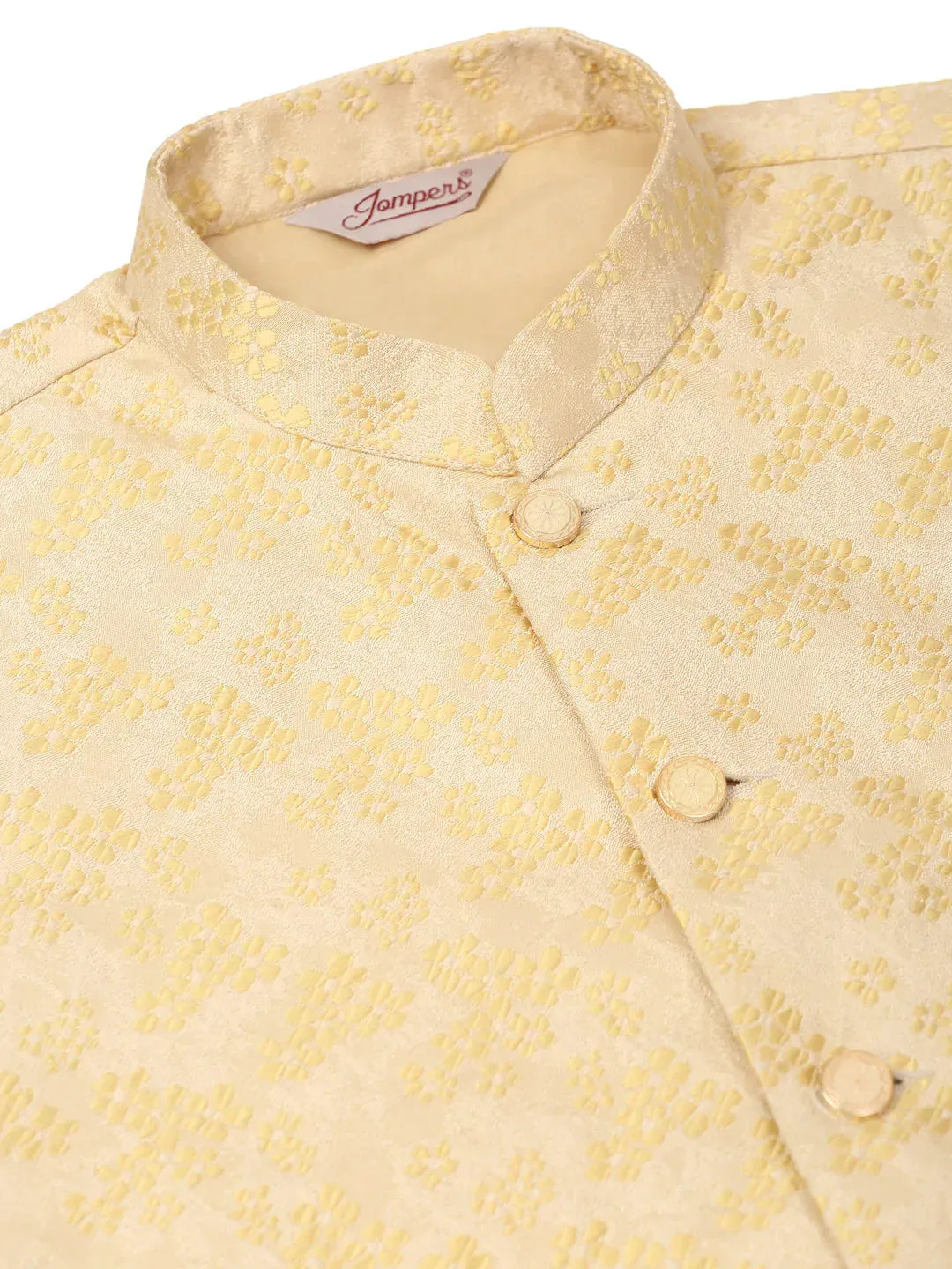 Men'S Solid Kurta Pyjama With Golden Floral Embroidered Nehru Jacket