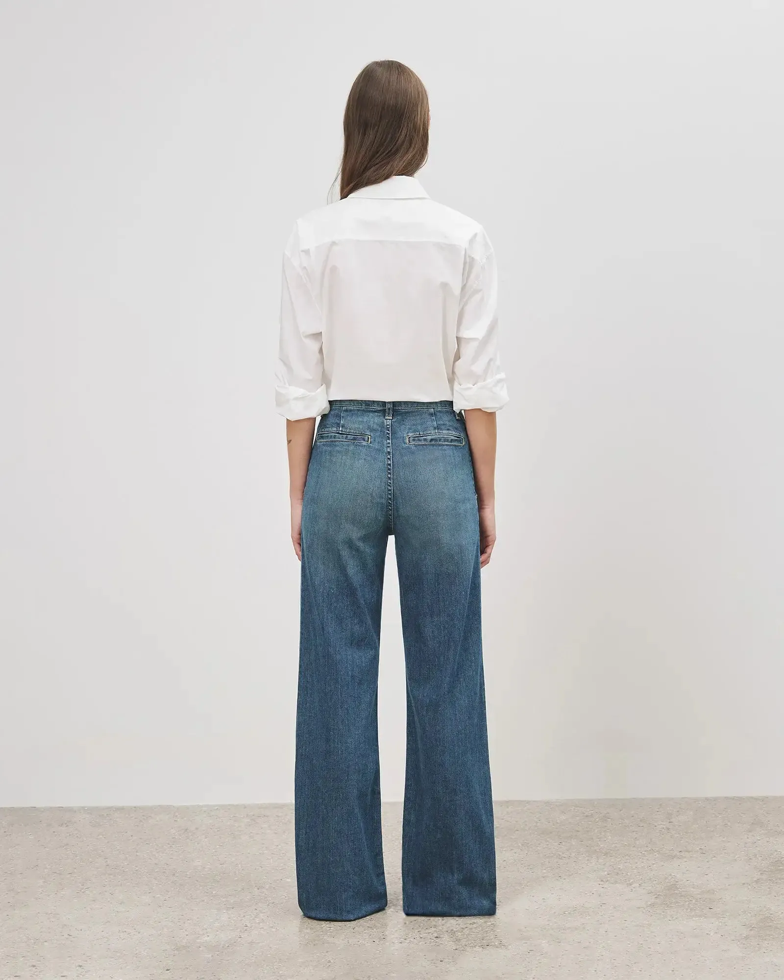 Nili Lotan Flora Trouser Jean - Classic Wash