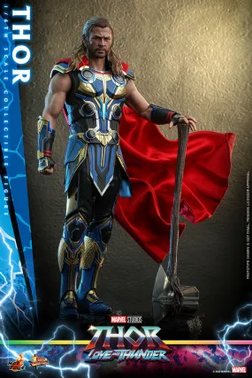 Thor Sixth Scale Figure by Hot Toys
